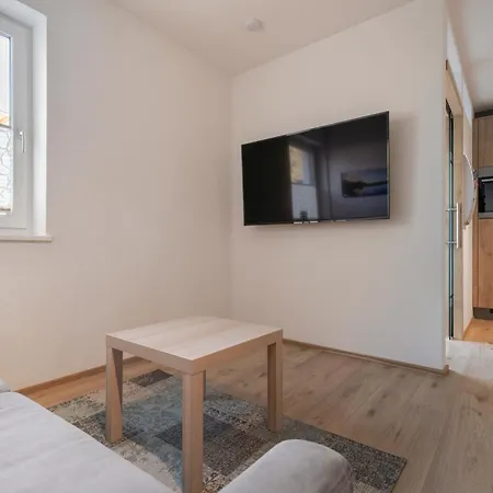 Tiroler Huamatli Apartmán Schönwies